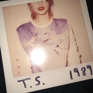 1989 & Speak Now Vinyl Bundle